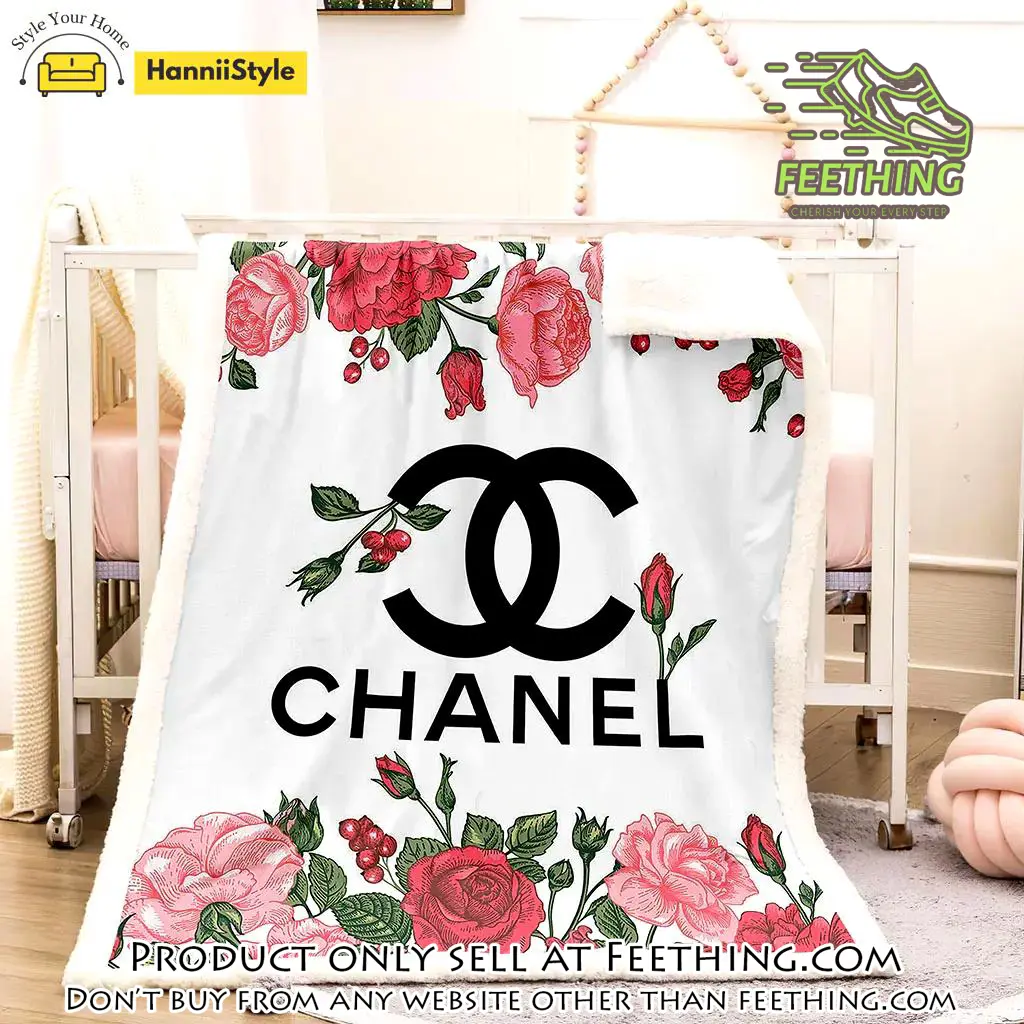 Chanel roses luxury brand premium blanket fleece home decor ft3448278